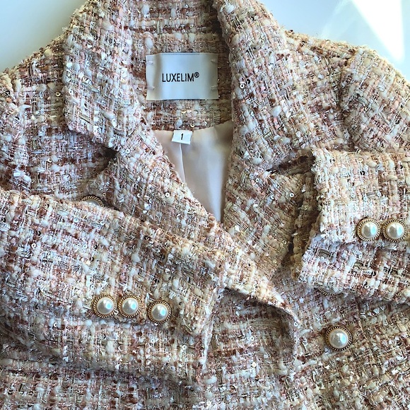 Childrens Luxelim size 1 blazer worn once - Picture 2 of 2